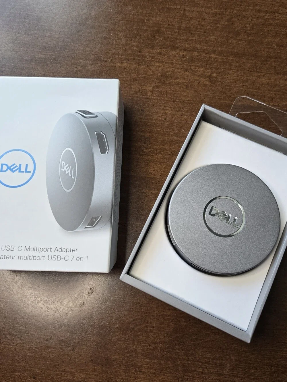 New Dell DA305 6-in-1 USB-C Multiport Adapter Docking Station W/ Box & Manual